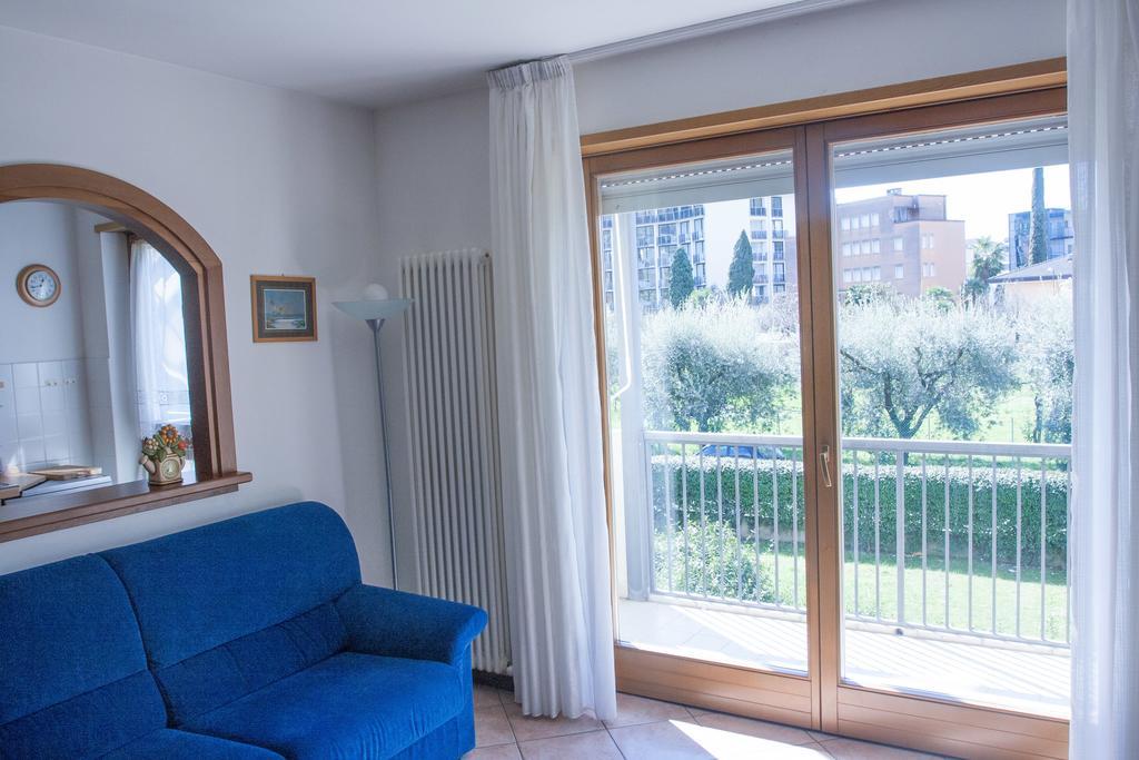 Appartamento Lombardi Riva del Garda Ruang foto