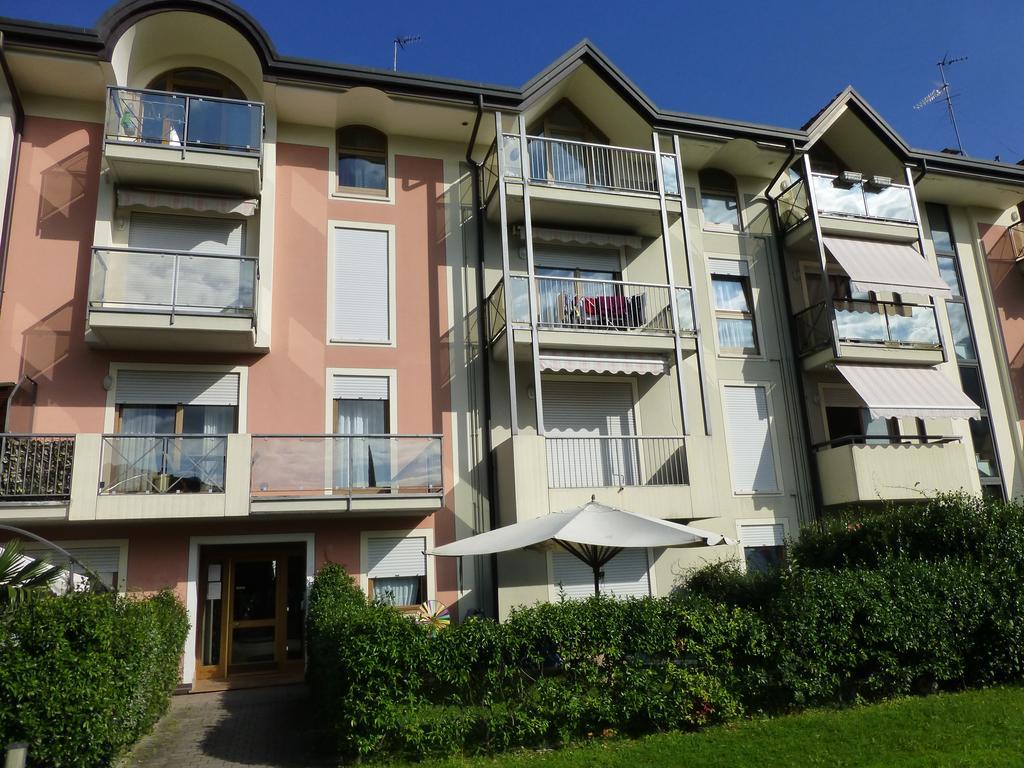 Appartamento Lombardi Riva del Garda Bagian luar foto